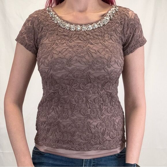 la vanya Tops - la vanya Women's Lace Overlay Jeweled Neck Tee T Shirt S SM Small Purple Stretch
